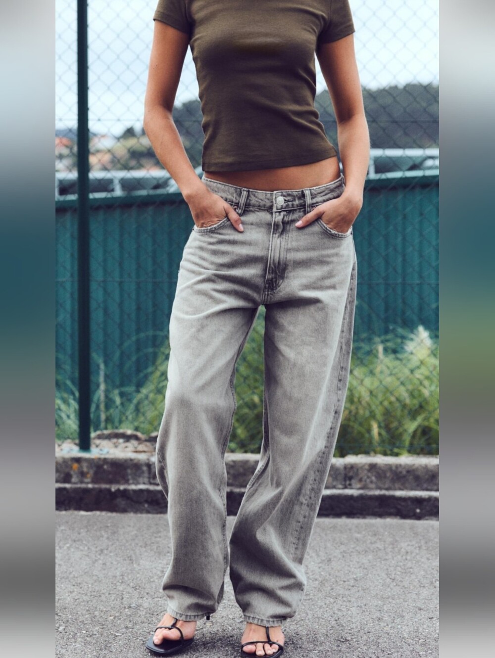 ZARA Relaxed Mid-Rise Washed Gray Jeans Denim Pants